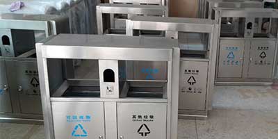 高鐵站不銹鋼分類(lèi)垃圾桶工廠批量生產(chǎn)圖