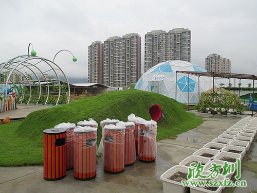 欣方圳鋼木垃圾桶,園林景區(qū)環(huán)境提升的好助手